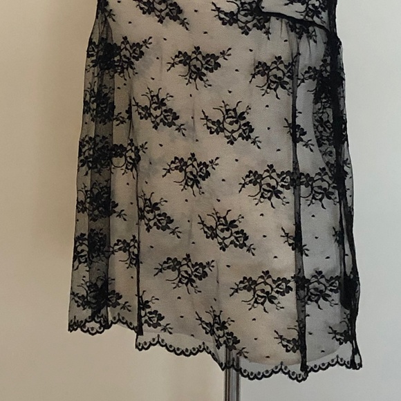 Like-New Black Dotted-Lace Talula/Aritzia Tank Top - Picture 6 of 14